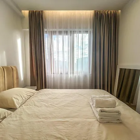 Azure Dream G8 Apartman *