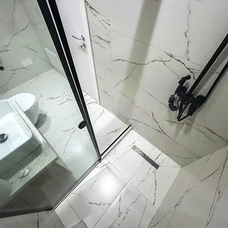 Azure Dream G8 Apartman