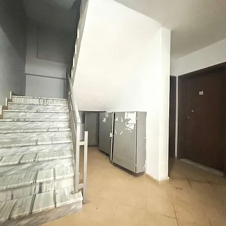 Azure Dream G8 Apartman Golem