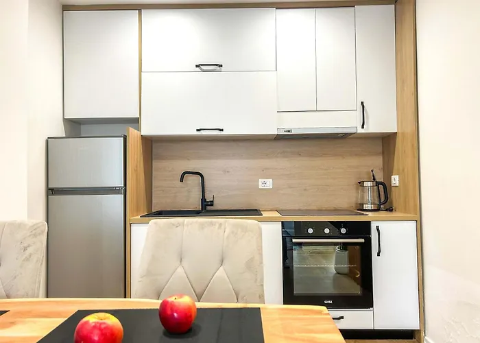 Azure Dream G8 * Golem (Tirana)