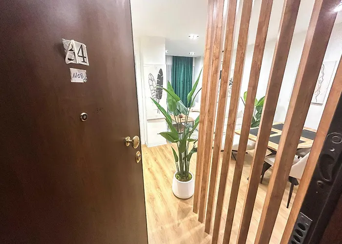 Azure Dream G8 * Golem (Tirana)